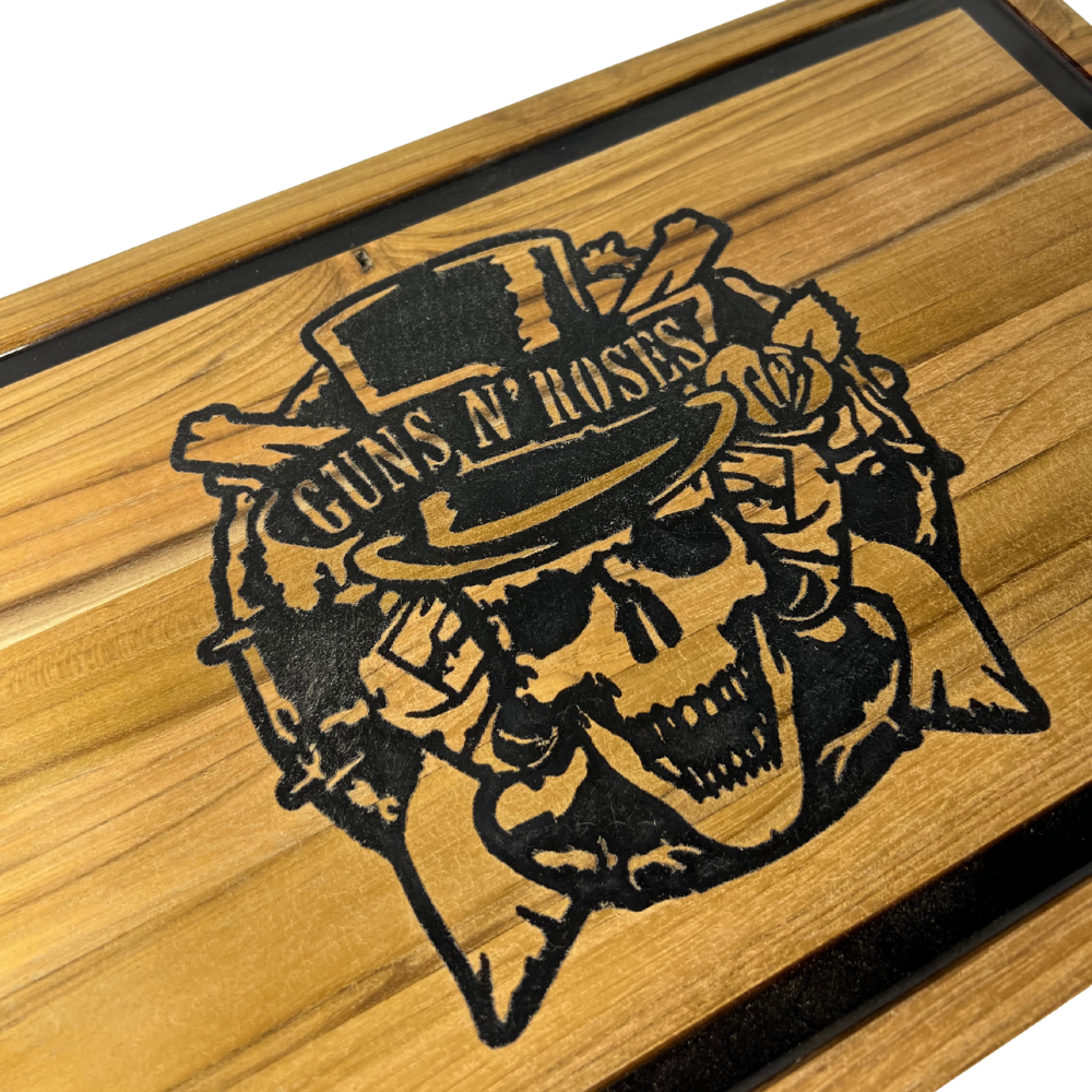 Kit Guns N' Roses - Faca 8" + Tábua Personalizada