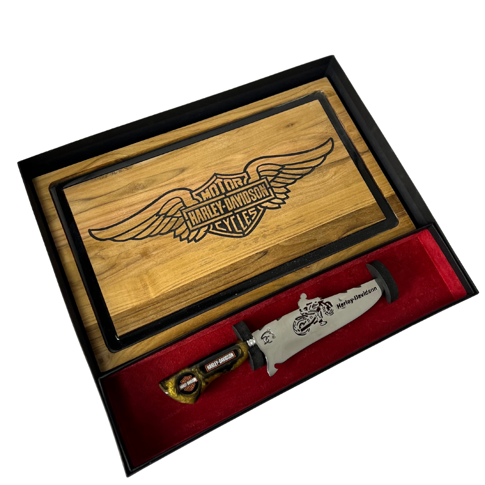Kit Harley-Davidson - Faca 8" + Tábua Personalizada