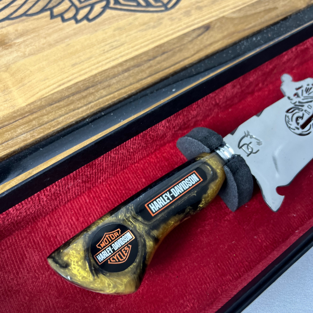Kit Harley-Davidson - Faca 8" + Tábua Personalizada