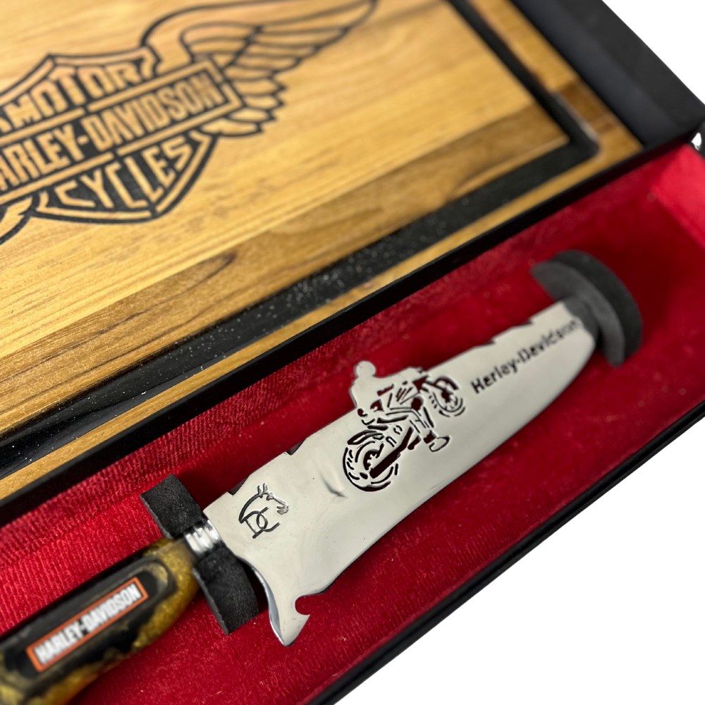 Kit Harley-Davidson - Faca 8" + Tábua Personalizada
