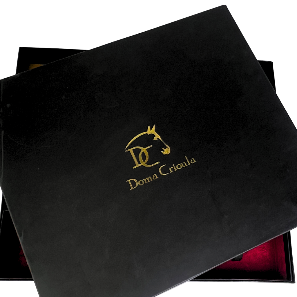 Kit Baralho Premium - Tábua Ás de Copas + Faca 8 Polegadas - Caixa Presente Exclusiva