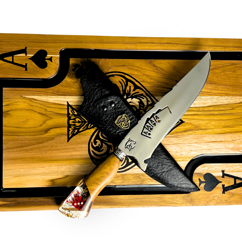 Kit Baralho Premium - Tábua Ás de Copas + Faca 8 Polegadas - Caixa Presente Exclusiva