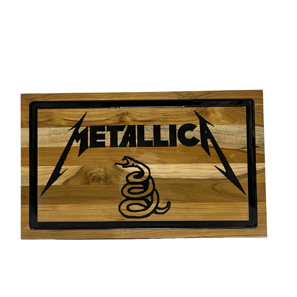 Tábua de Madeira Personalizada Metallica - 45,5cm x 27cm
